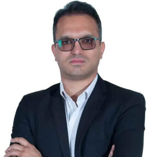 هادی احمدی