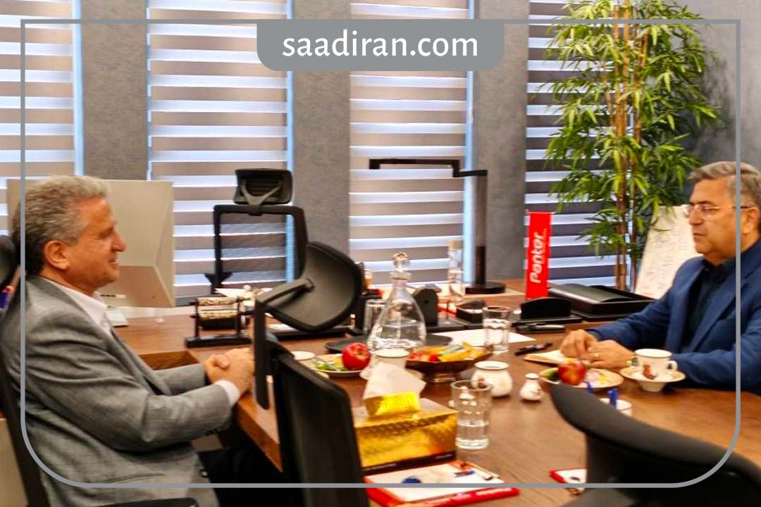 Meeting-with-Dr.-Alipour